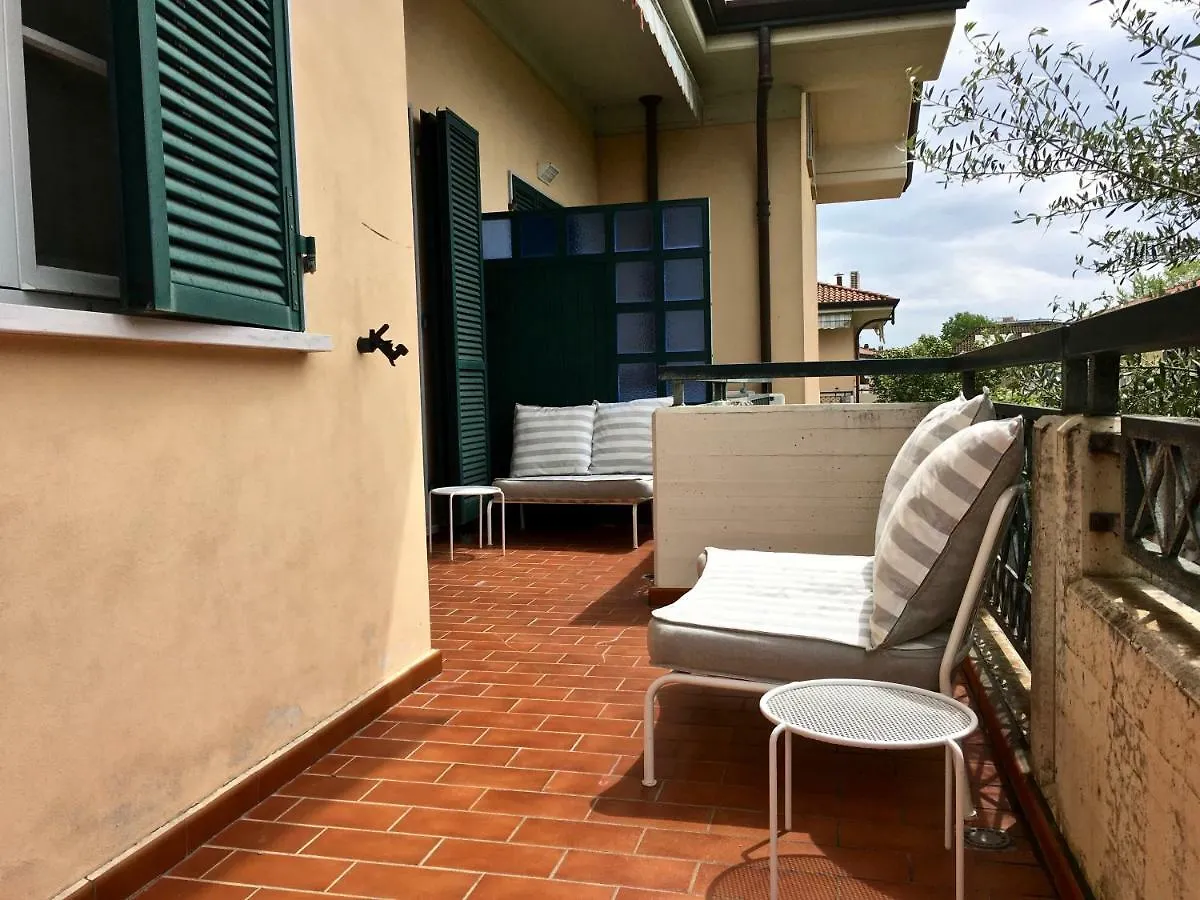 Navy Apartment Massa  0*, Massa (Tuscany)