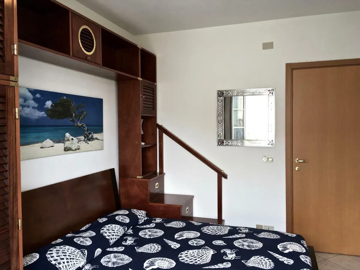 Navy Apartment Massa