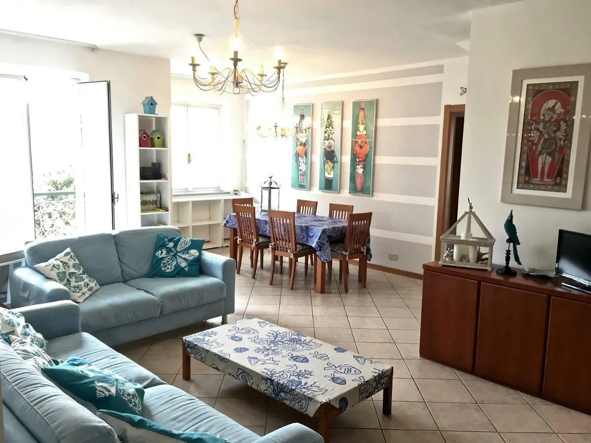 Navy Apartment Massa